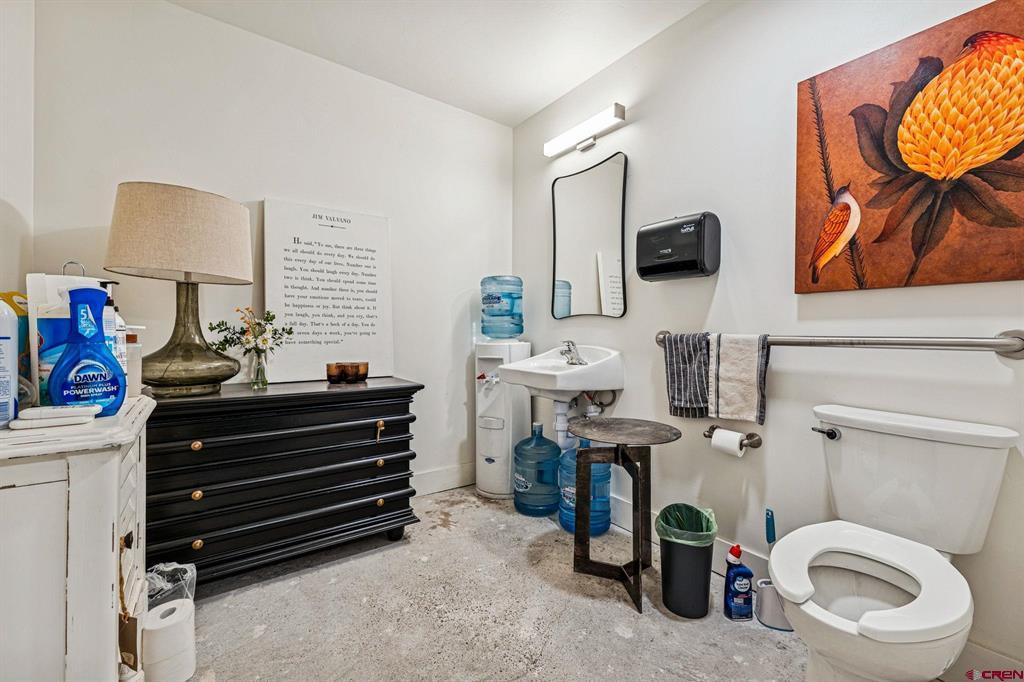 120 W Ninth Street