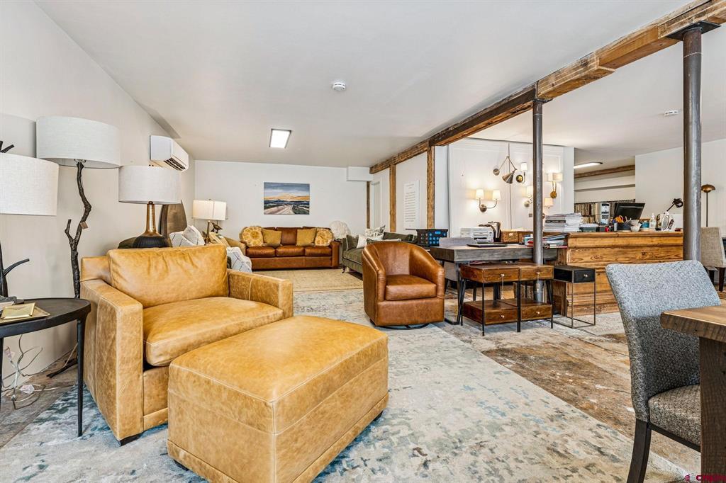 120 W Ninth Street