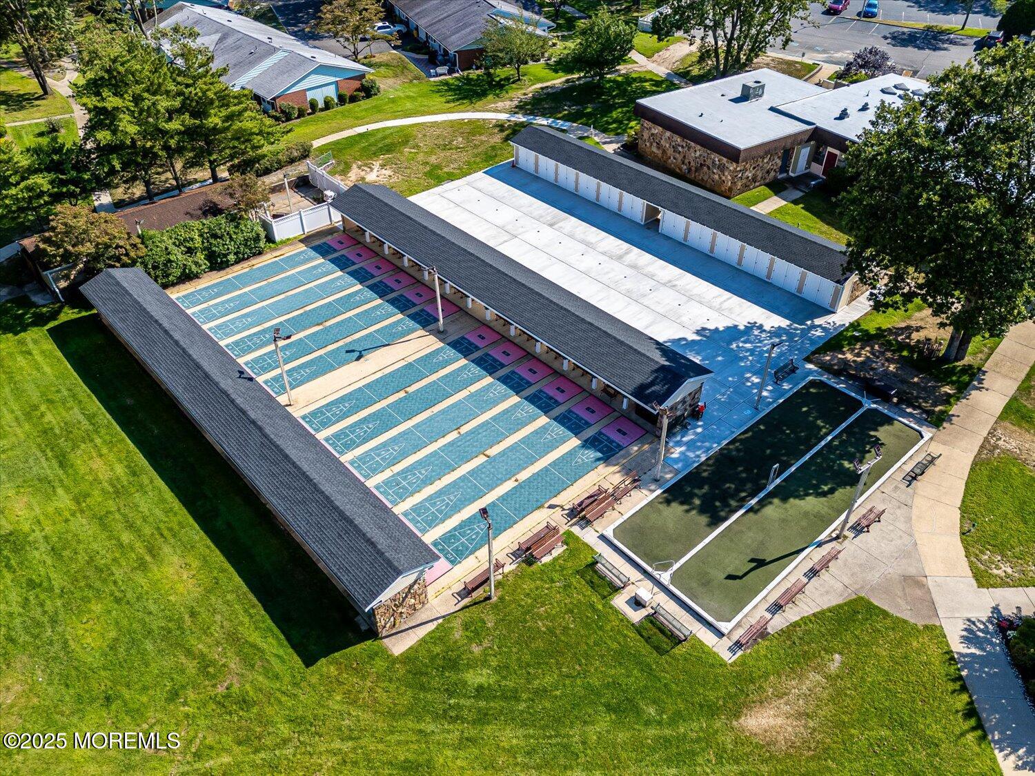 935A Thornhill Court