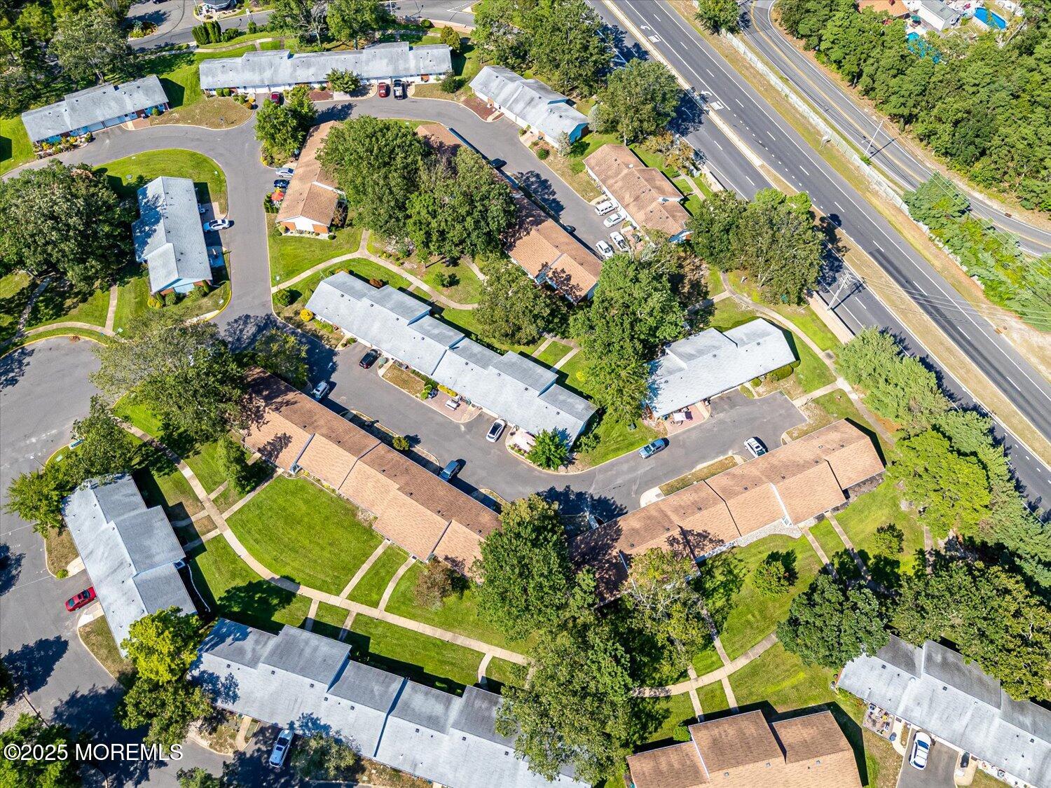 935A Thornhill Court