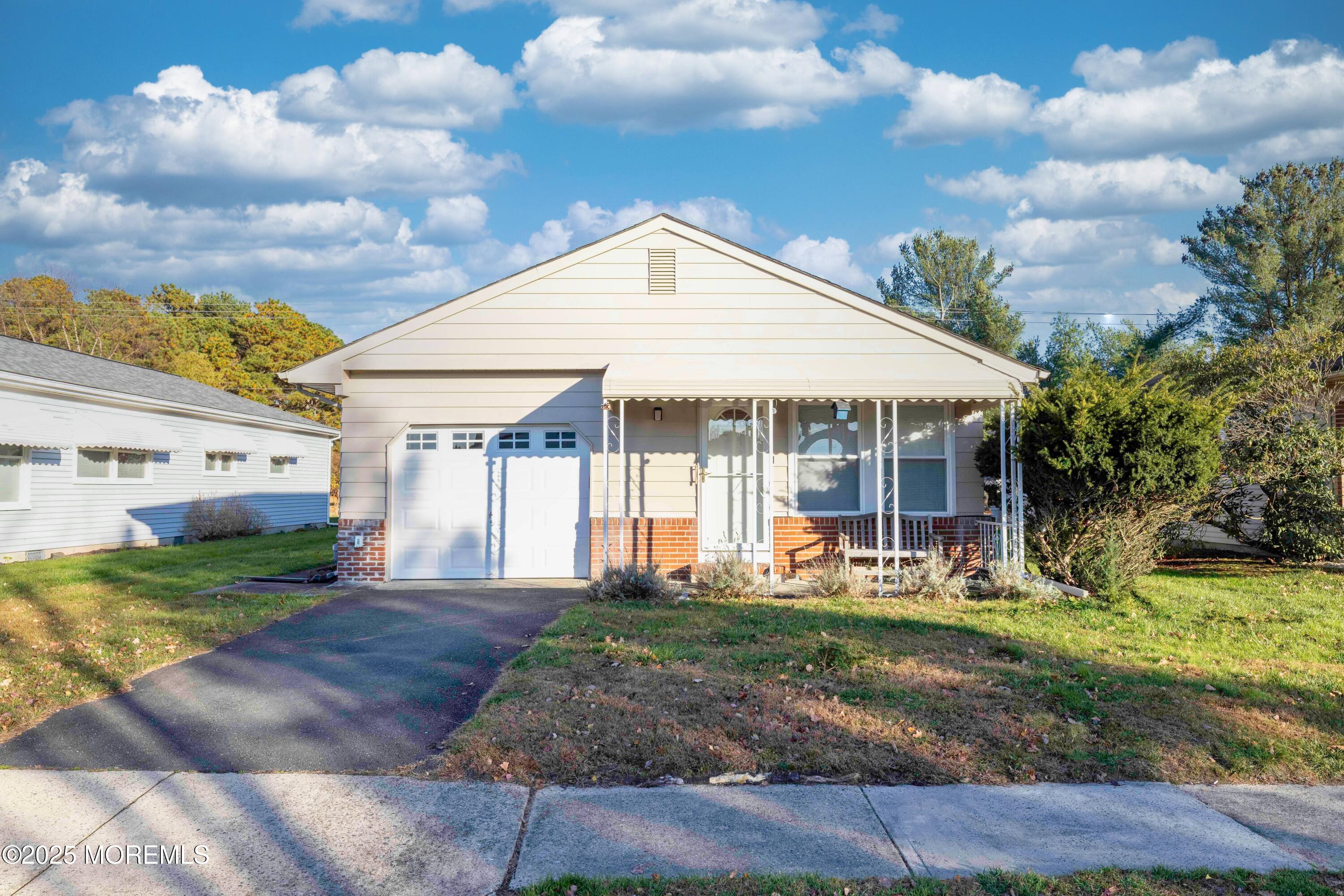 91 Cabrillo Boulevard