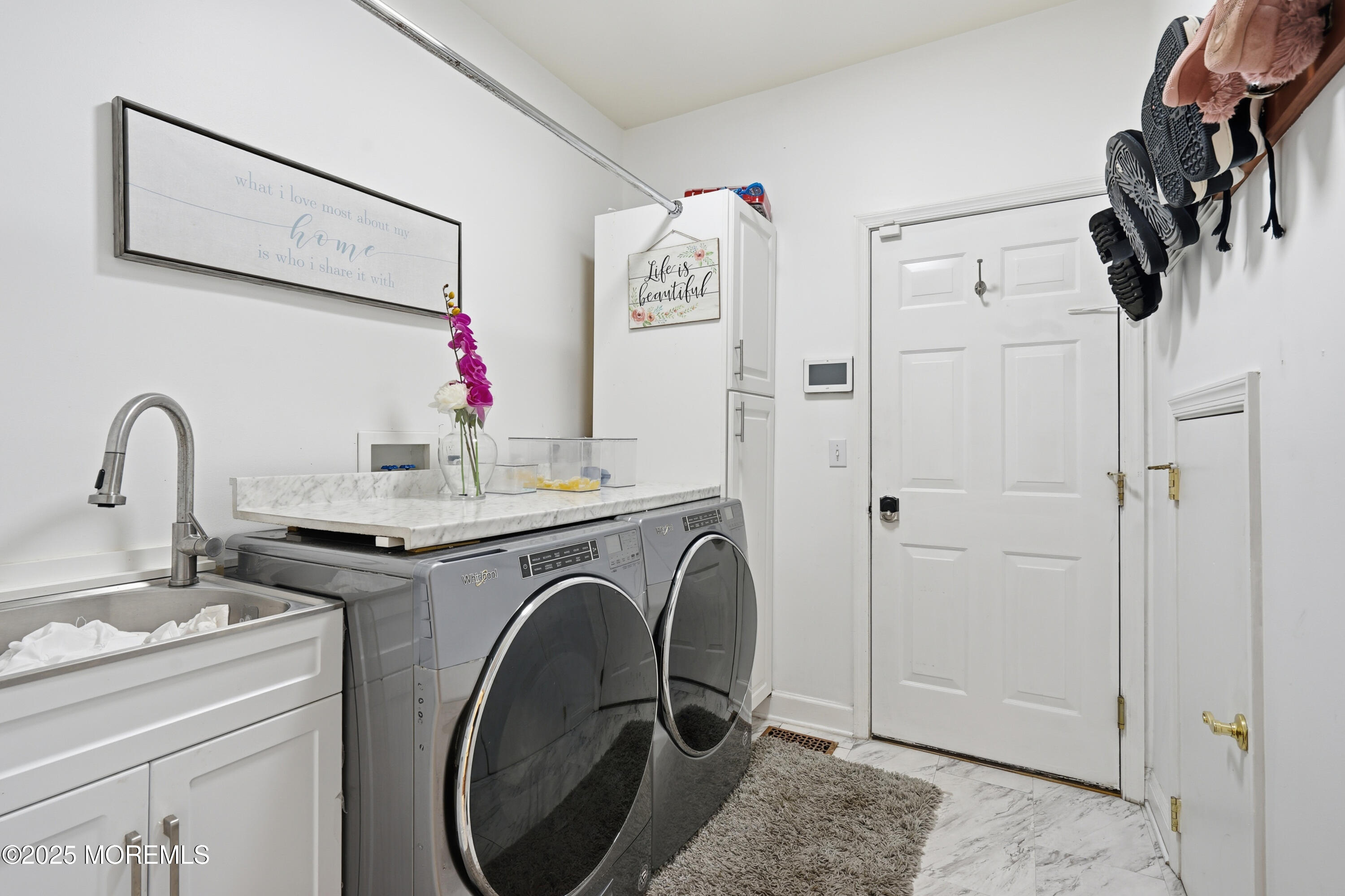 12 Risa Benjamin Way