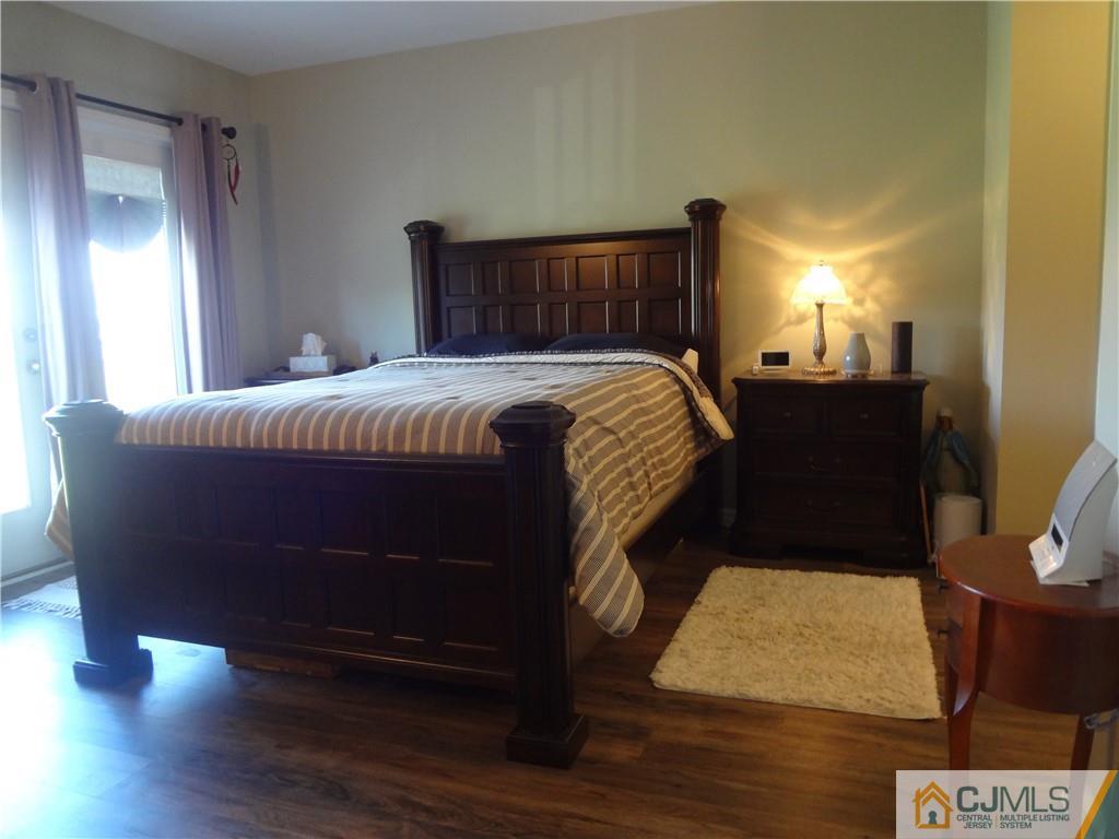 368 Rector Street # 304