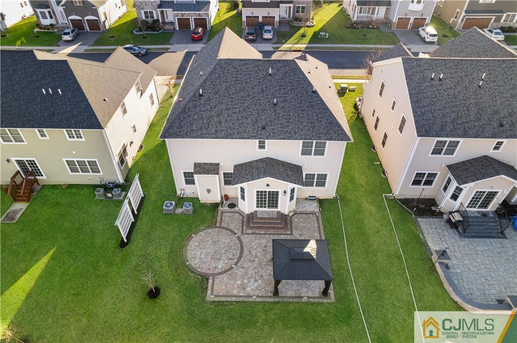 10 Windsor Road # 10