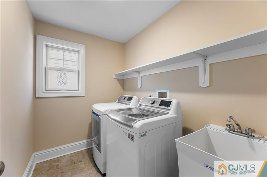 10 Windsor Road # 10