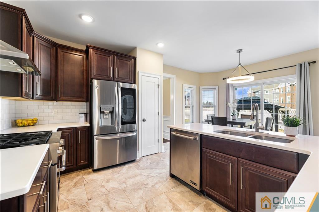 10 Windsor Road # 10