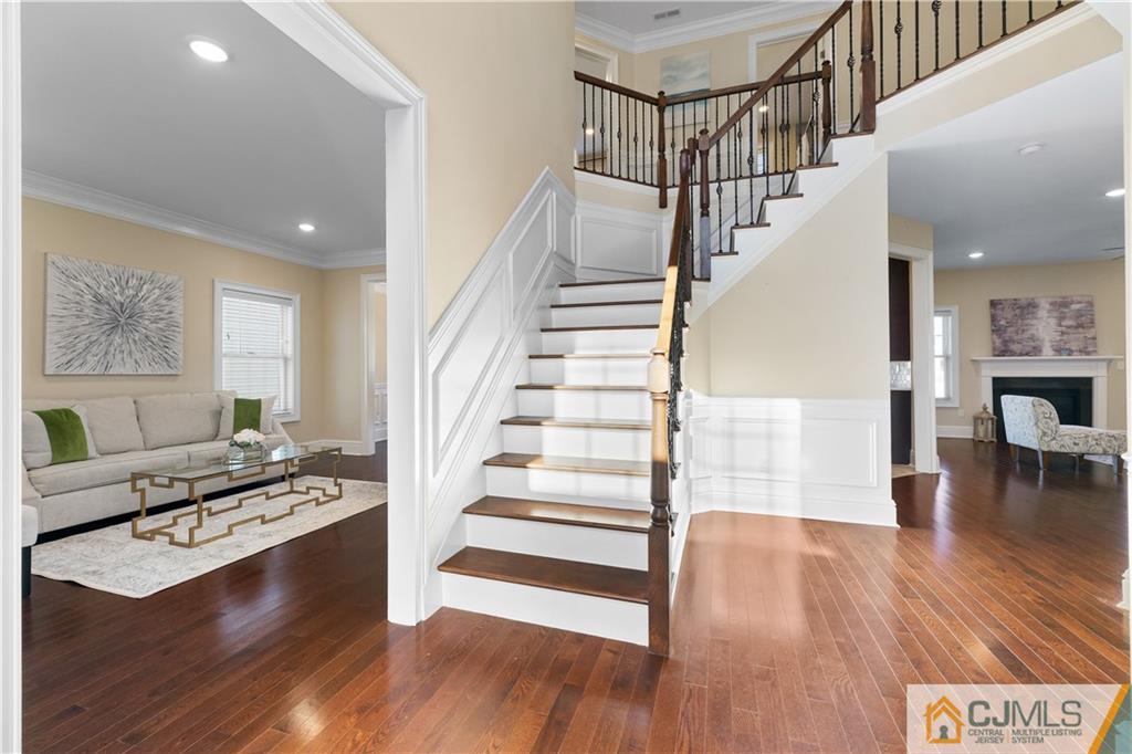 10 Windsor Road # 10