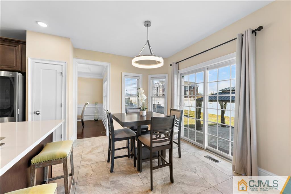 10 Windsor Road # 10