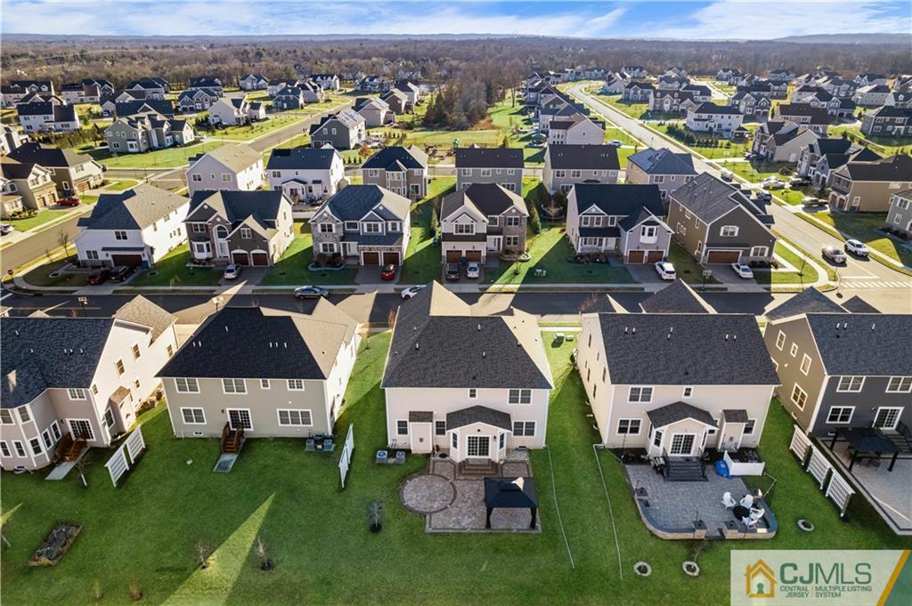 10 Windsor Road # 10