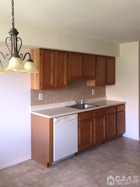 1813 edison glen Terrace