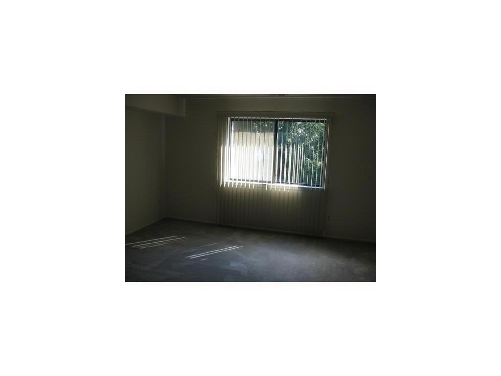 1813 edison glen Terrace