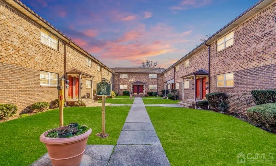 6512 Avenue C # 6512