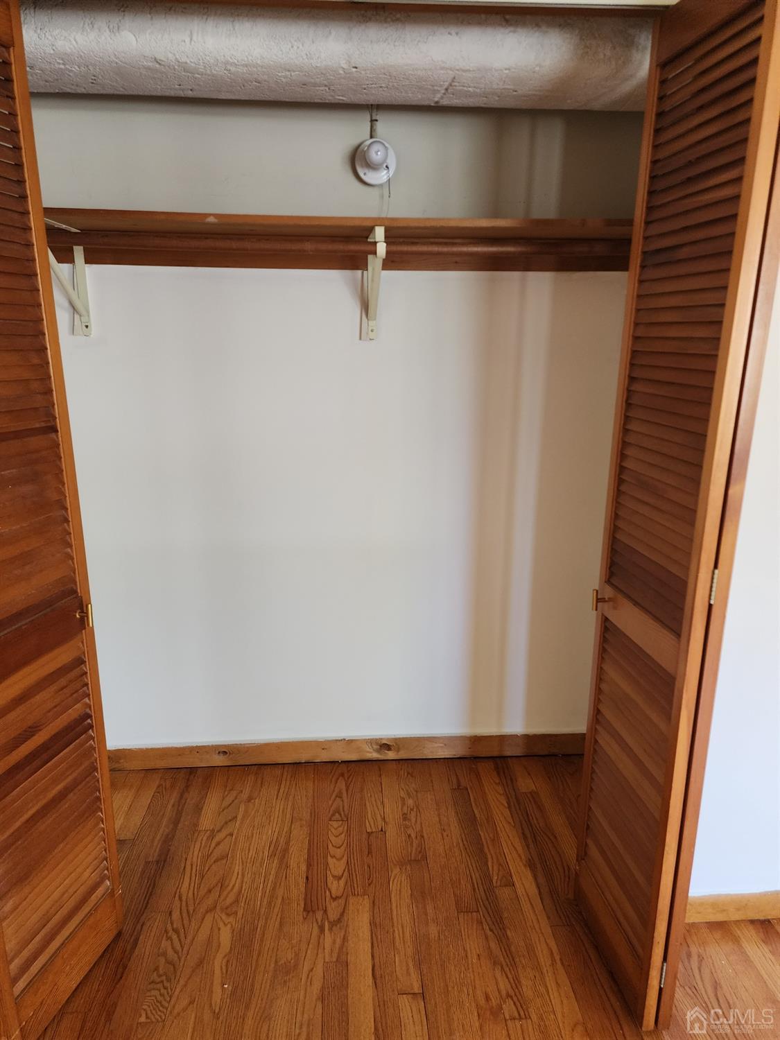 351 springfield Avenue