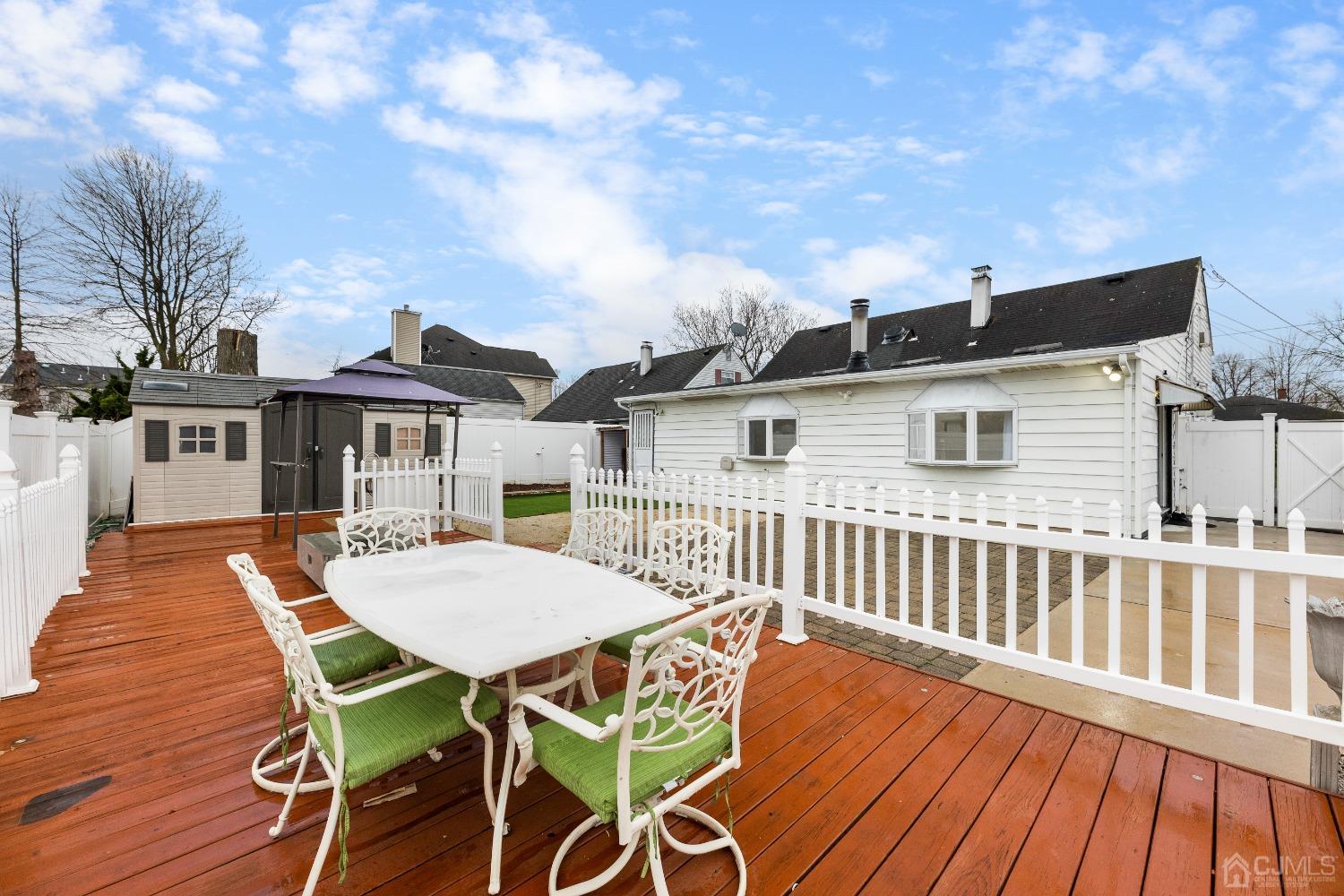 14 S Harrison Avenue S