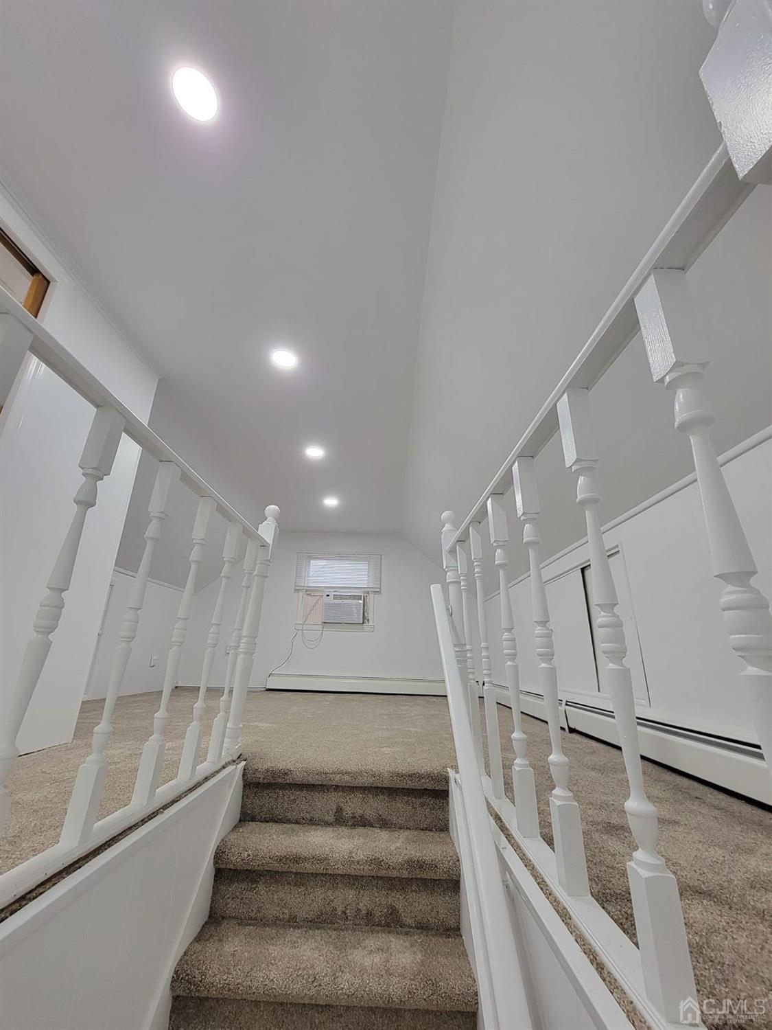 14 S Harrison Avenue S