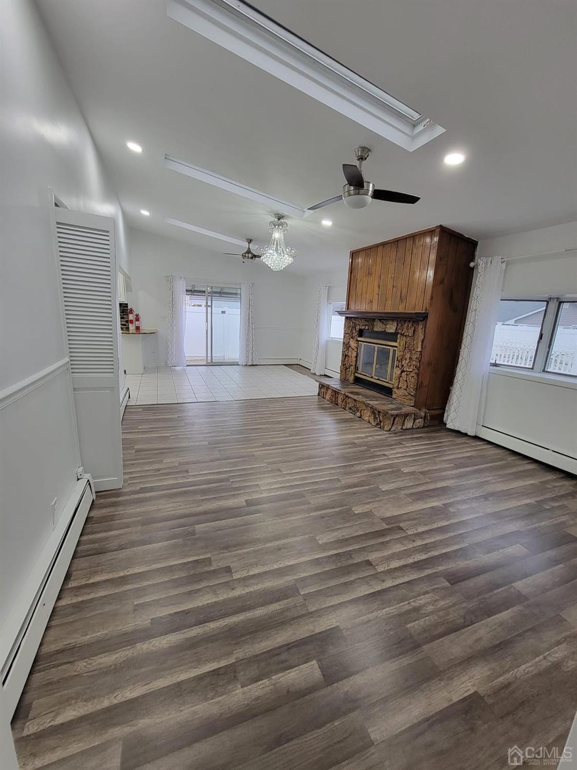 14 S Harrison Avenue S