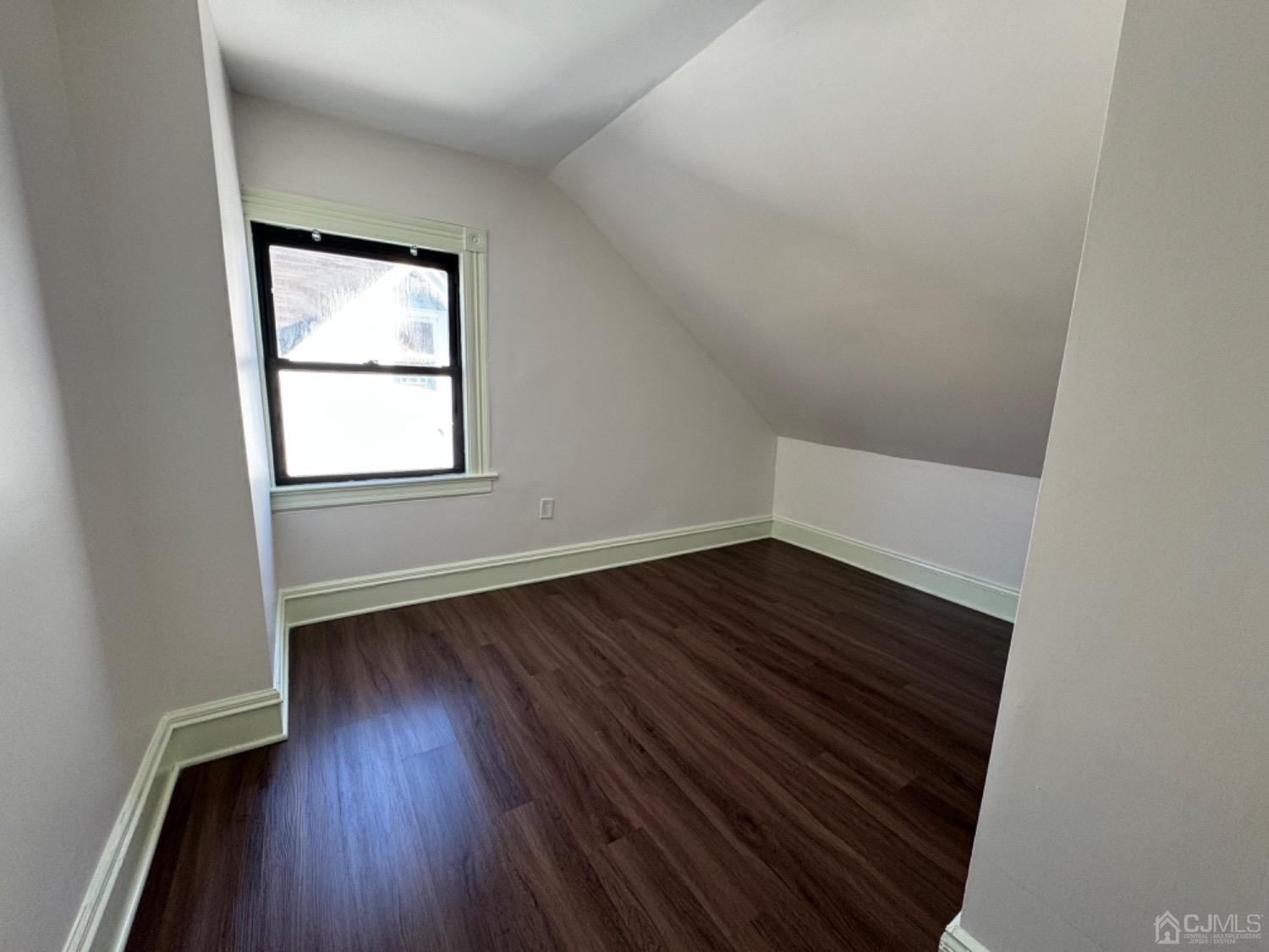488 Fairview Avenue