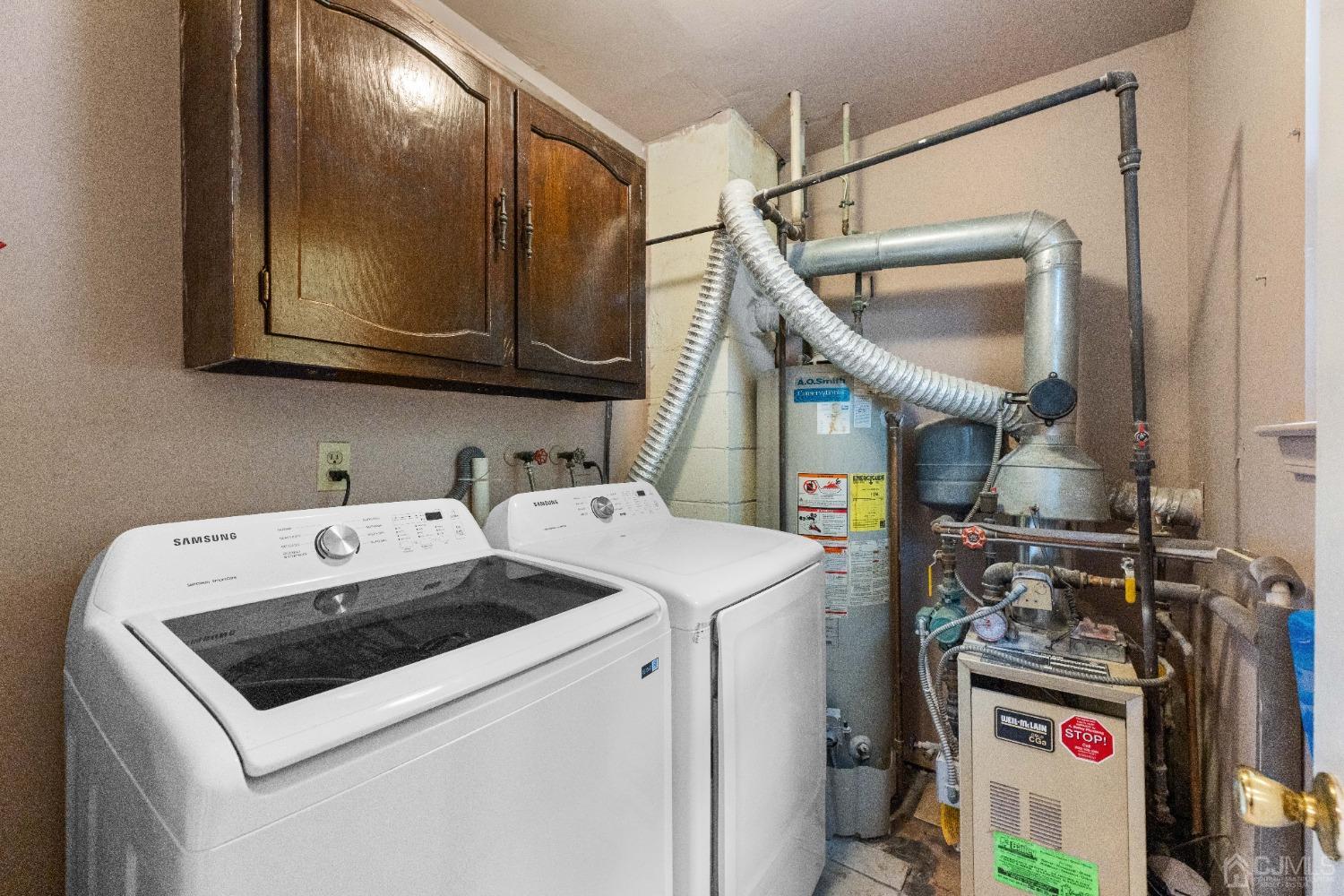 10 Brook Hollow Road