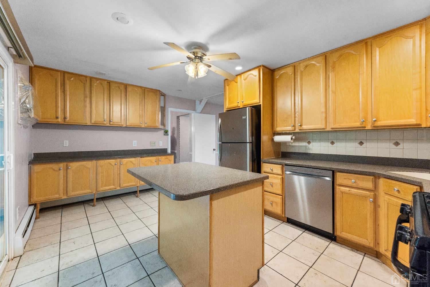 10 Brook Hollow Road