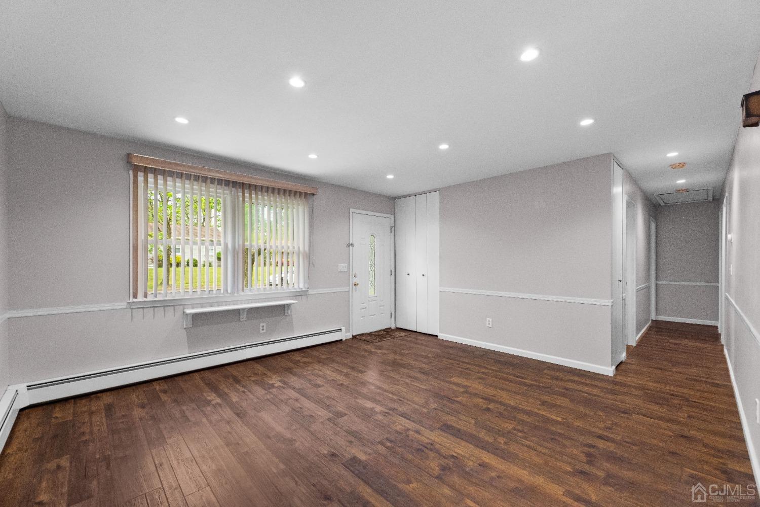 10 Brook Hollow Road