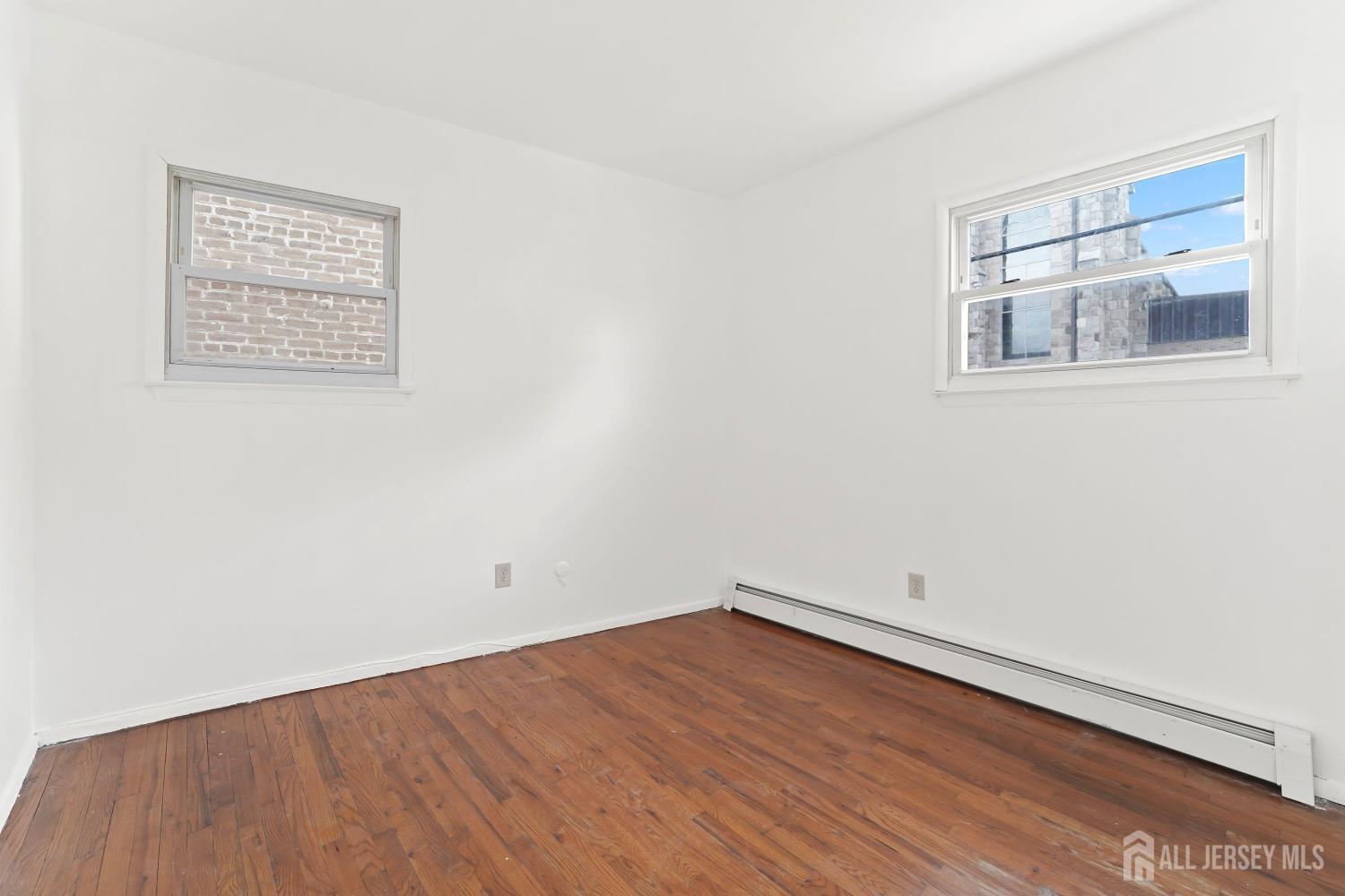 27 Jackson Street Unit: E