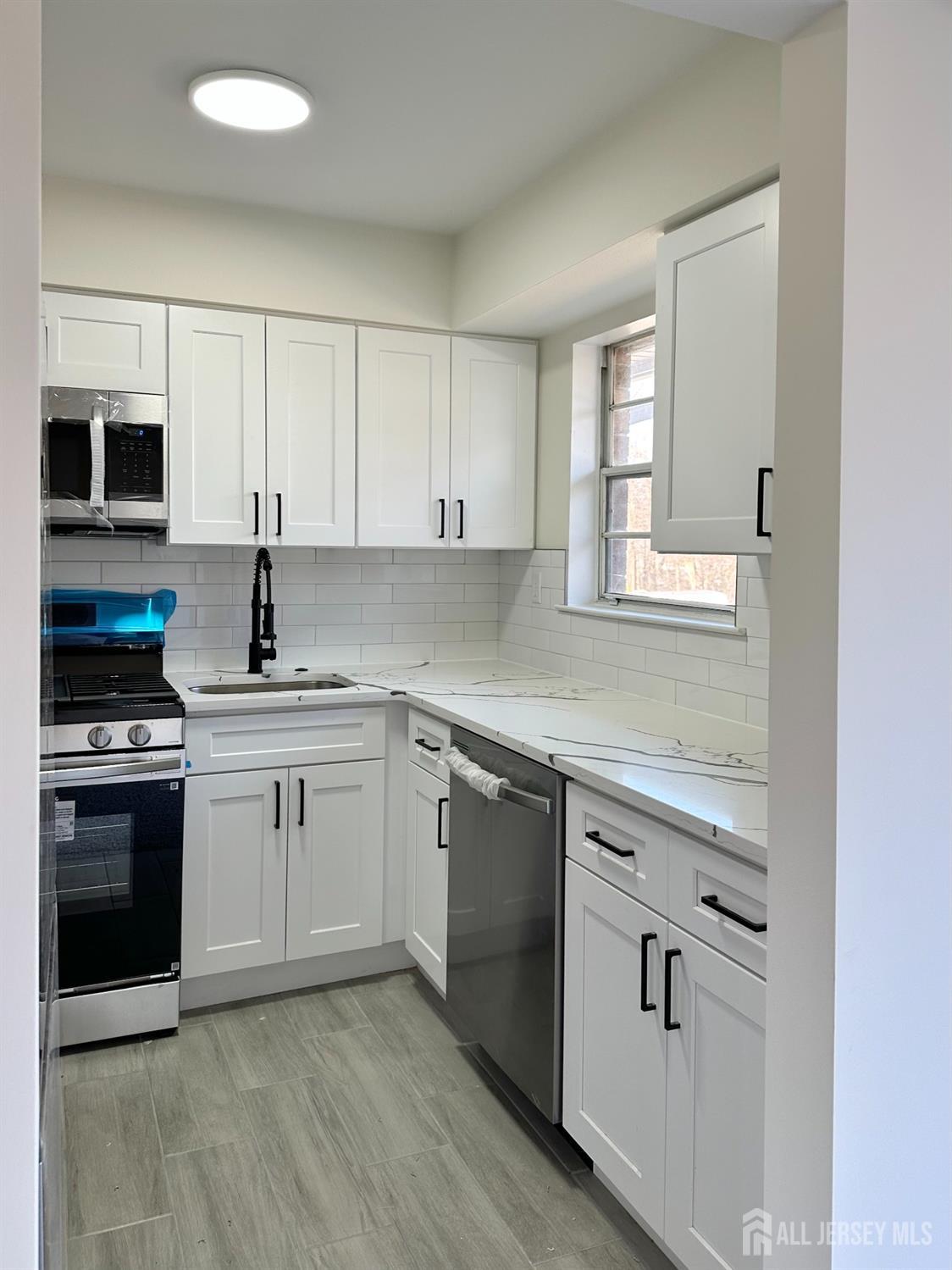 52 Garden View Terrace # 6