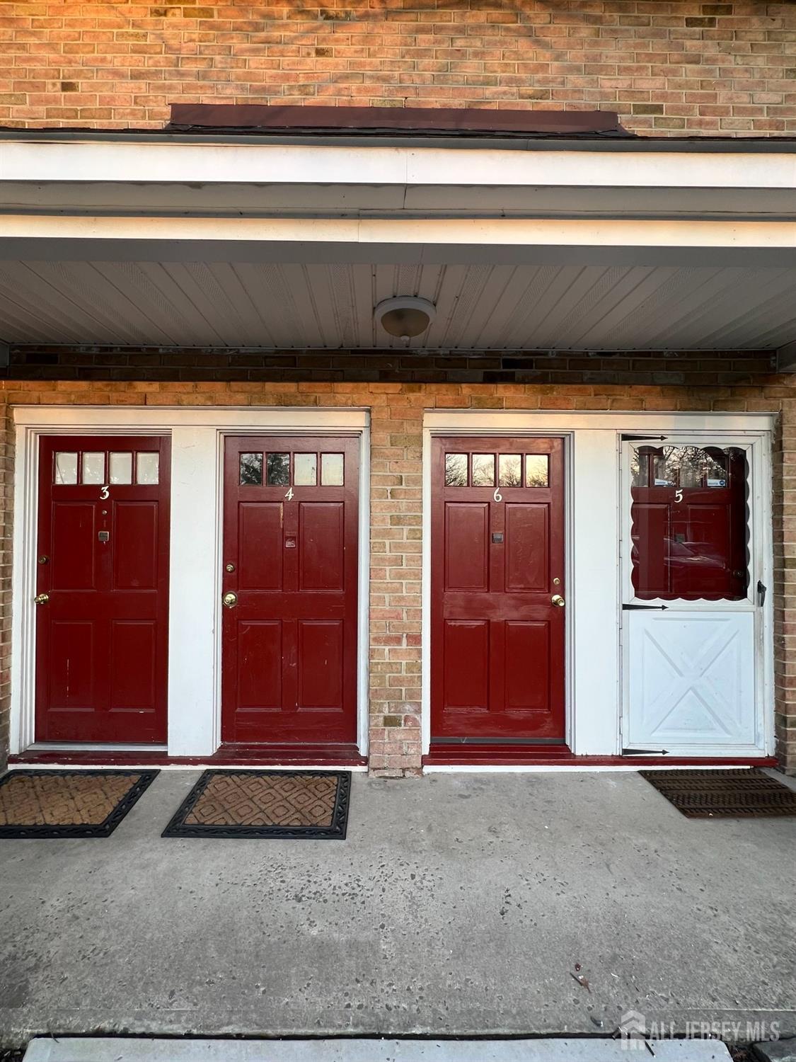 52 Garden View Terrace # 6