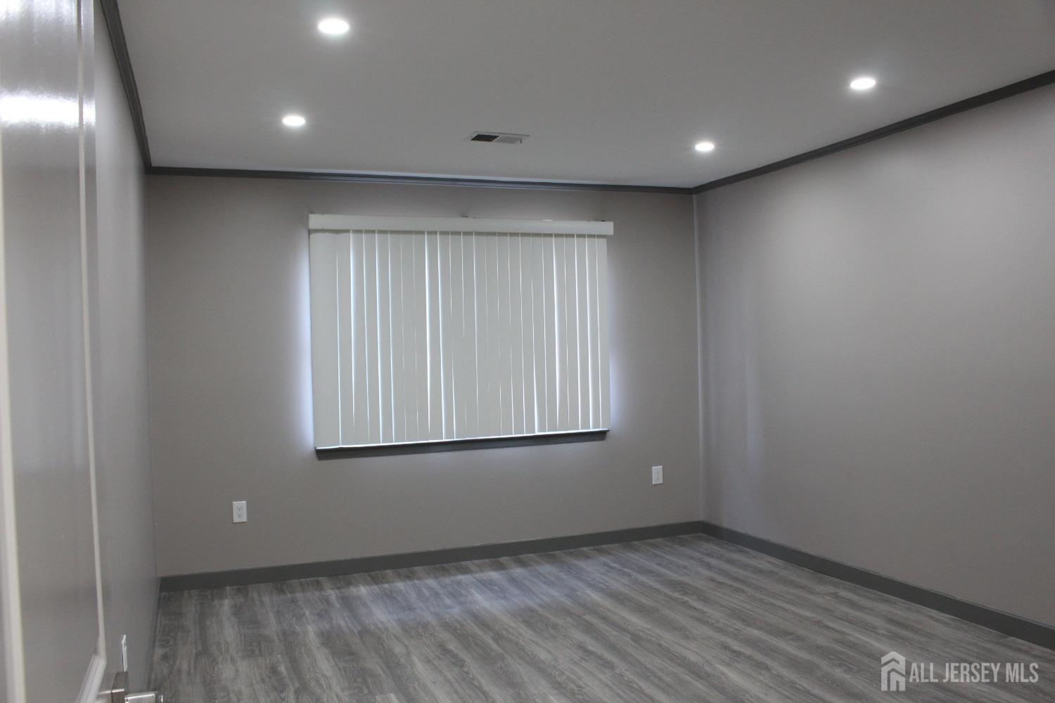 1612 Raspberry Court