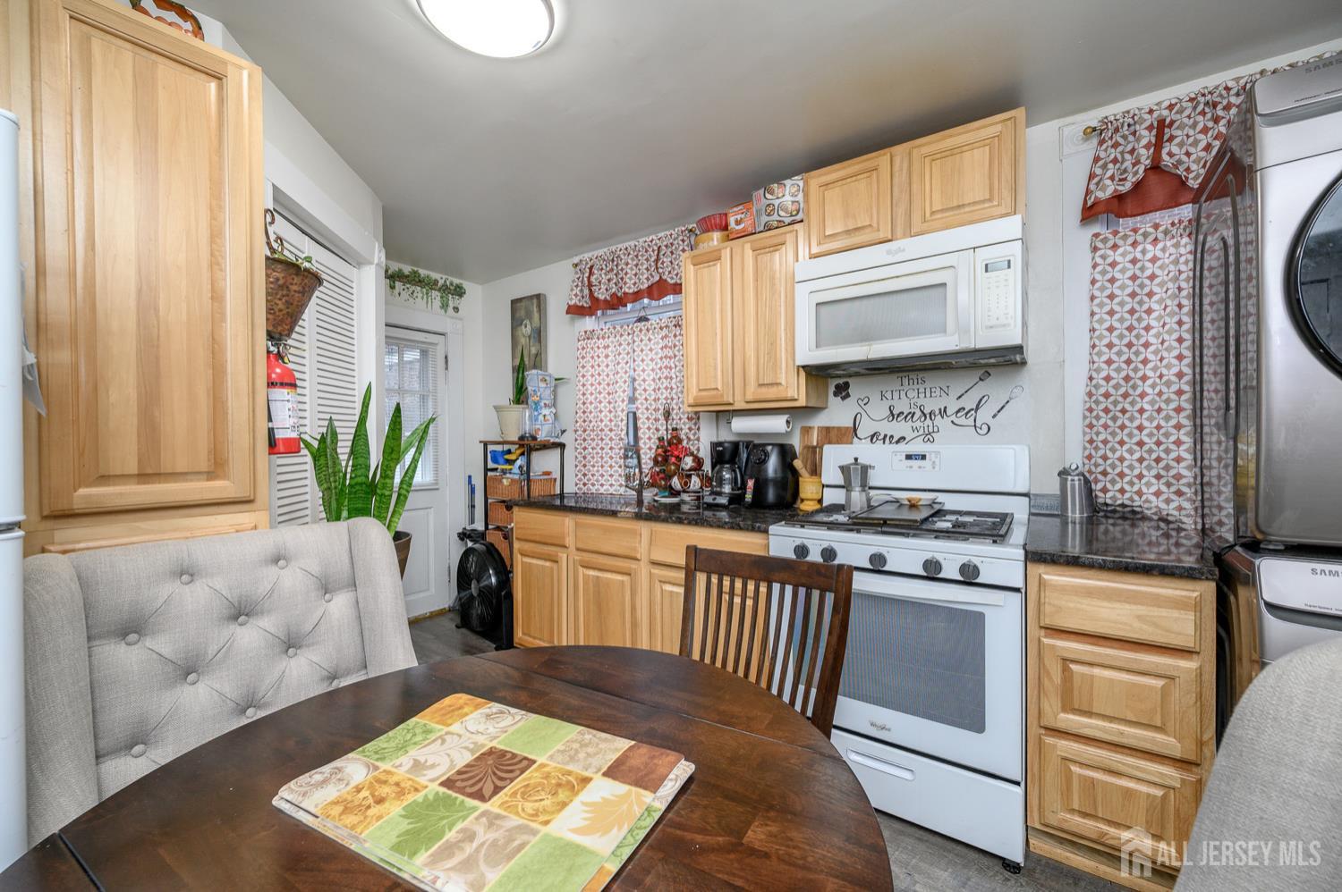 109 Washington Street