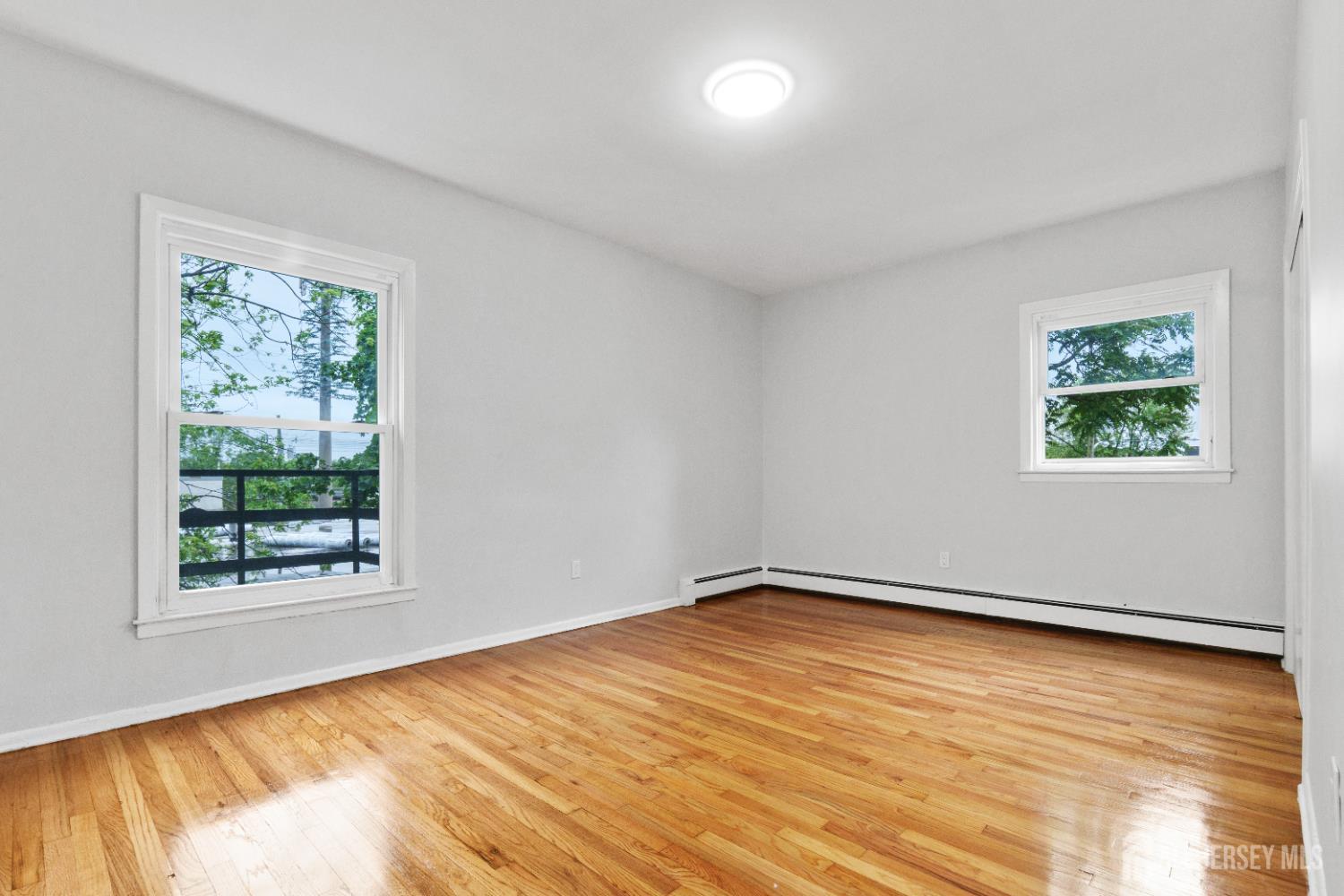 2063 Elizabeth Avenue