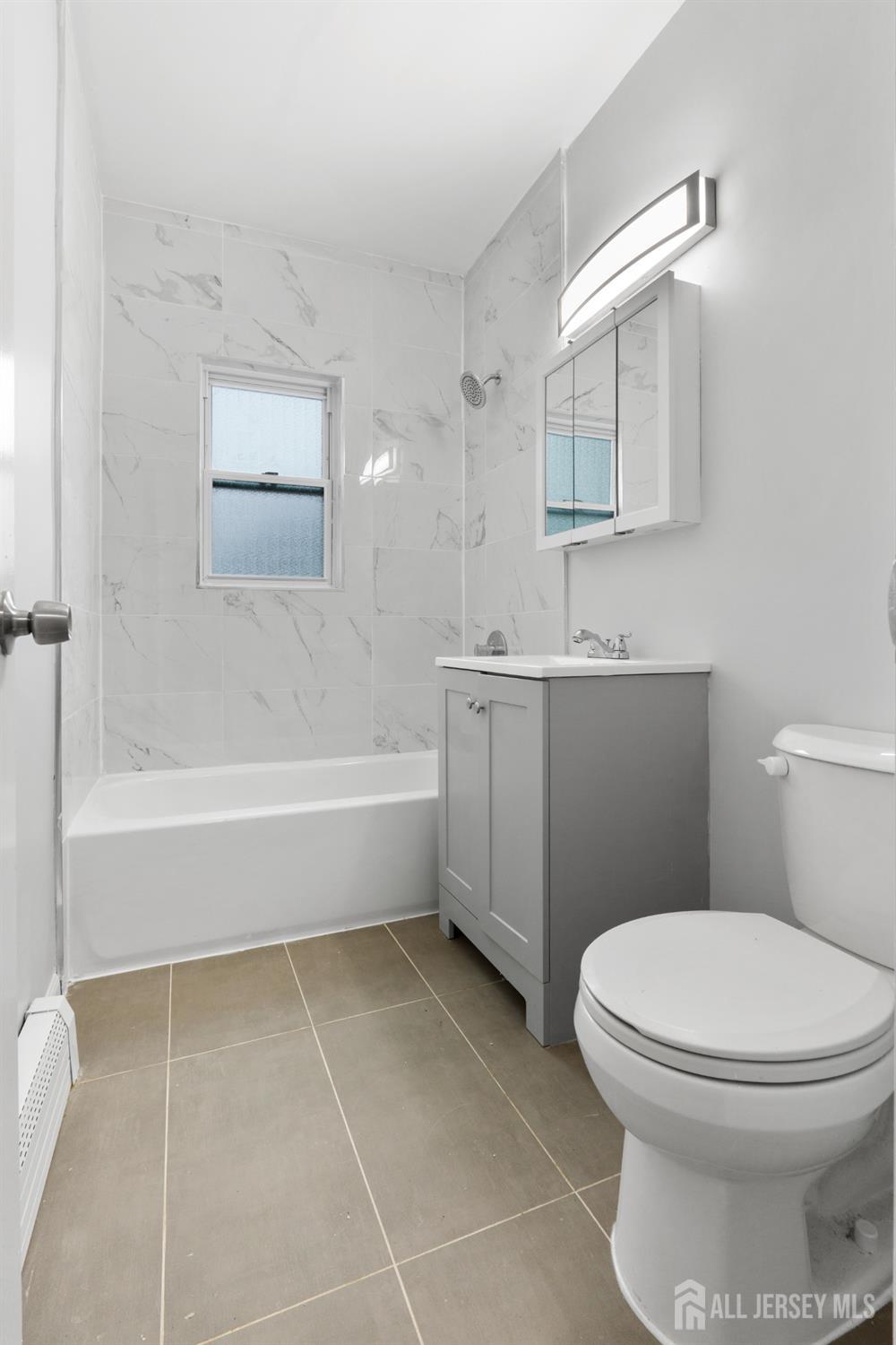 2063 Elizabeth Avenue