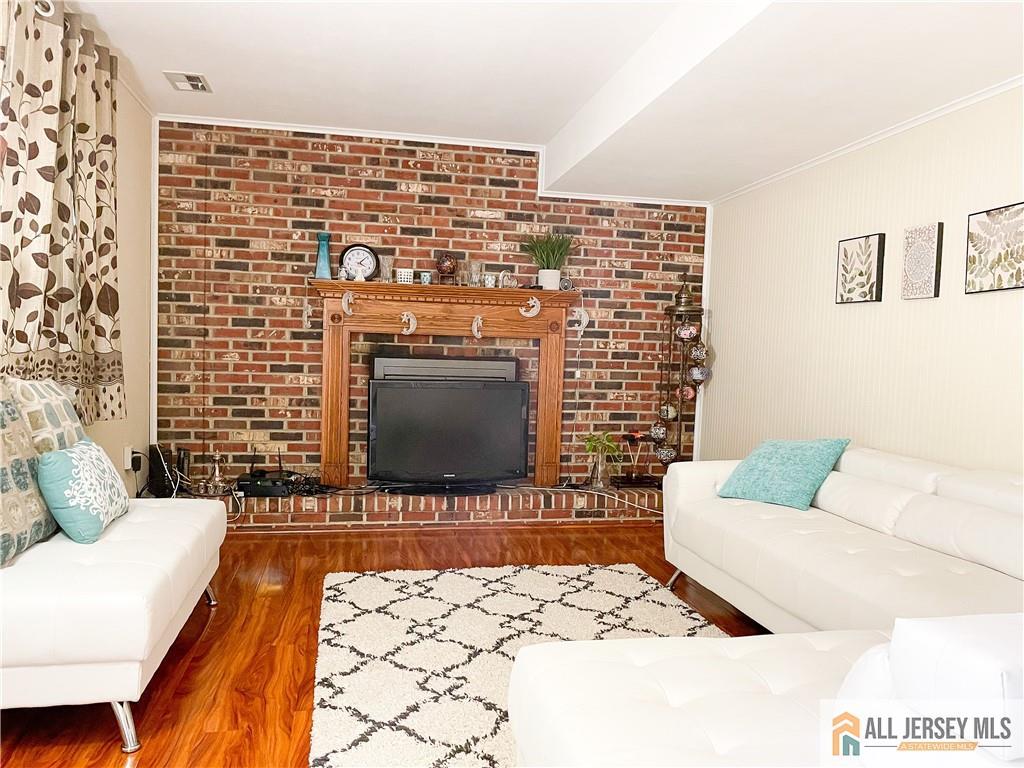 94 Princeton Hightstown Road