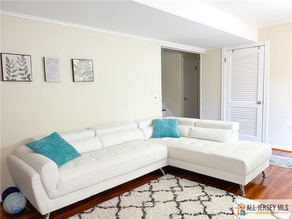 94 Princeton Hightstown Road