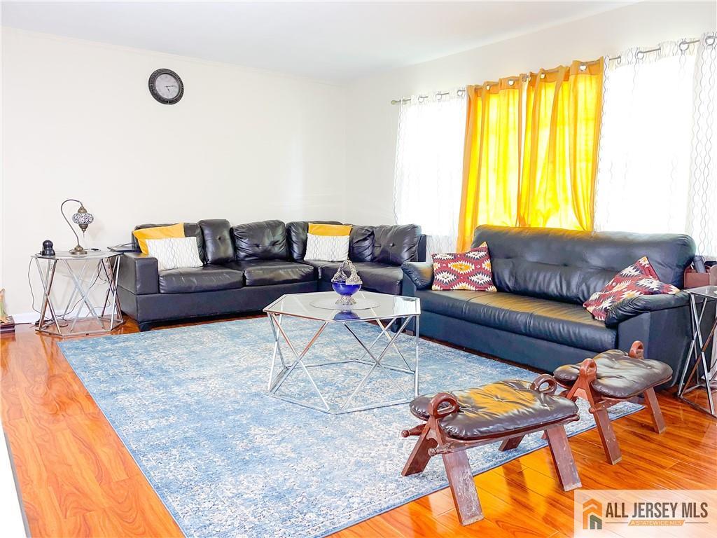 94 Princeton Hightstown Road