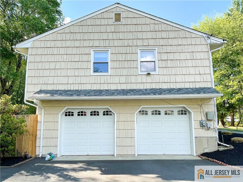 94 Princeton Hightstown Road