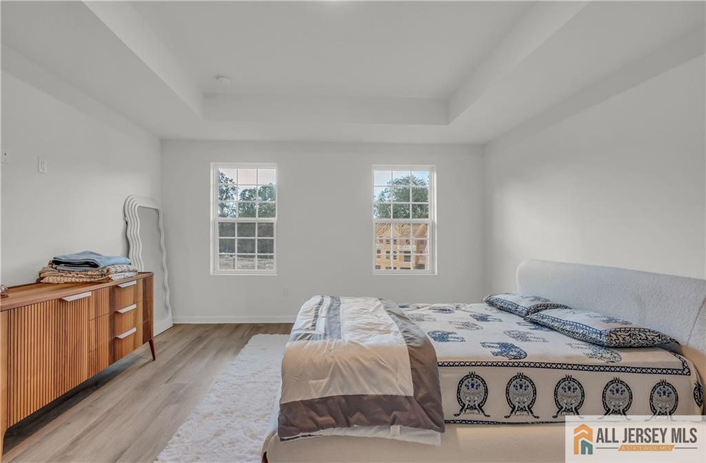 204 Honeysuckle Lane