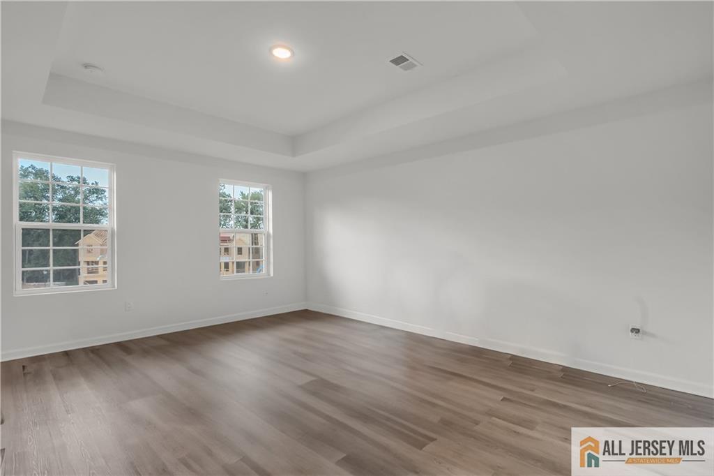 204 Honeysuckle Lane