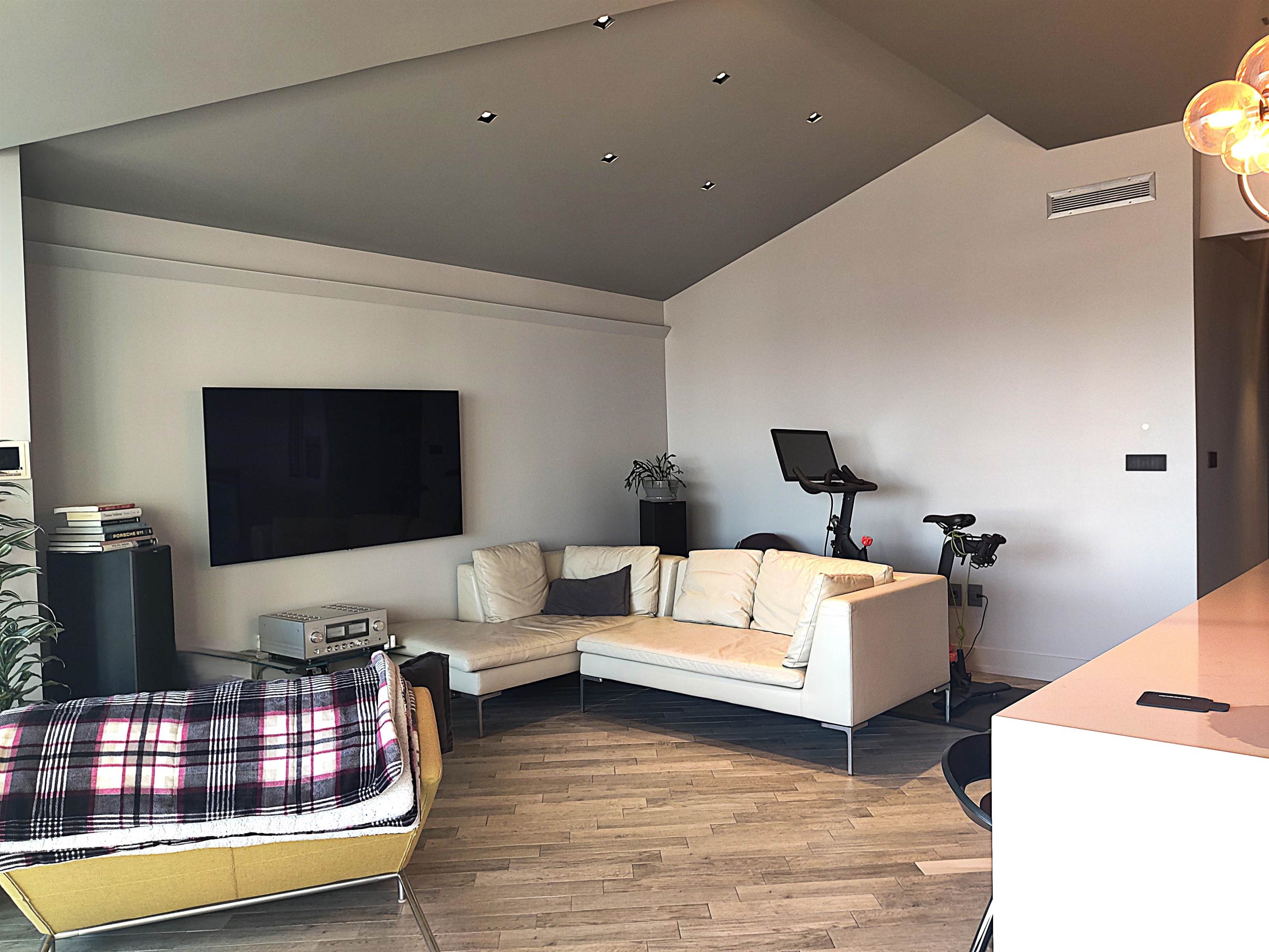344 PATERSON PLANK RD Unit: PH