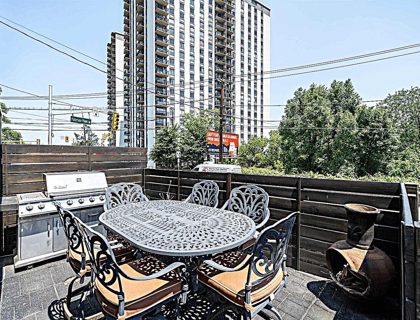 344 PATERSON PLANK RD Unit: PH