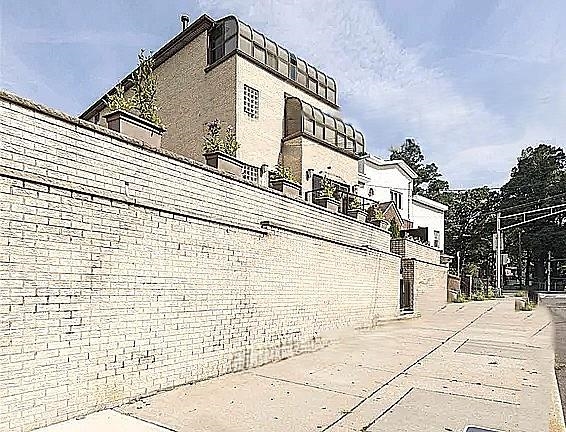 344 PATERSON PLANK RD Unit: PH