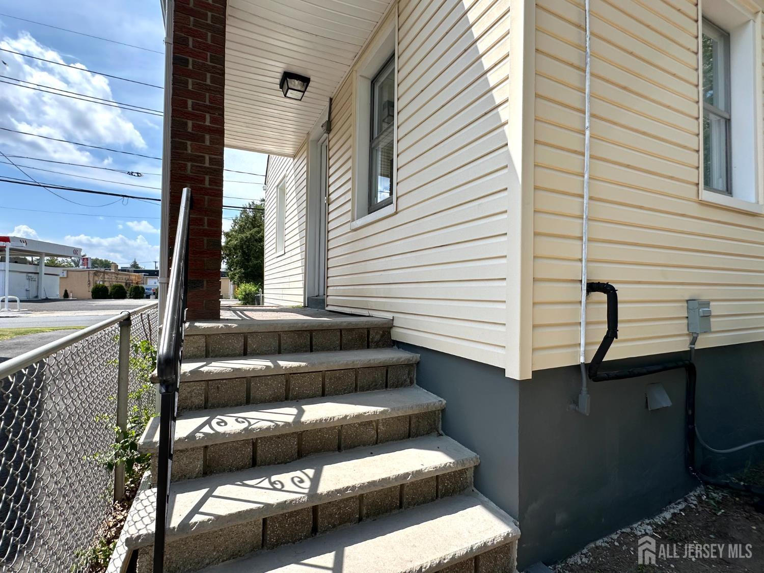 422 Crows Mill Road