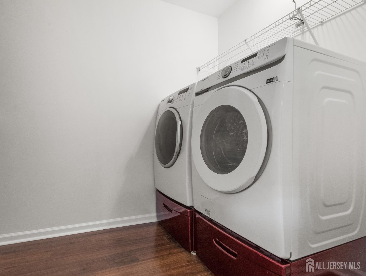 35 Swing Bridge Lane