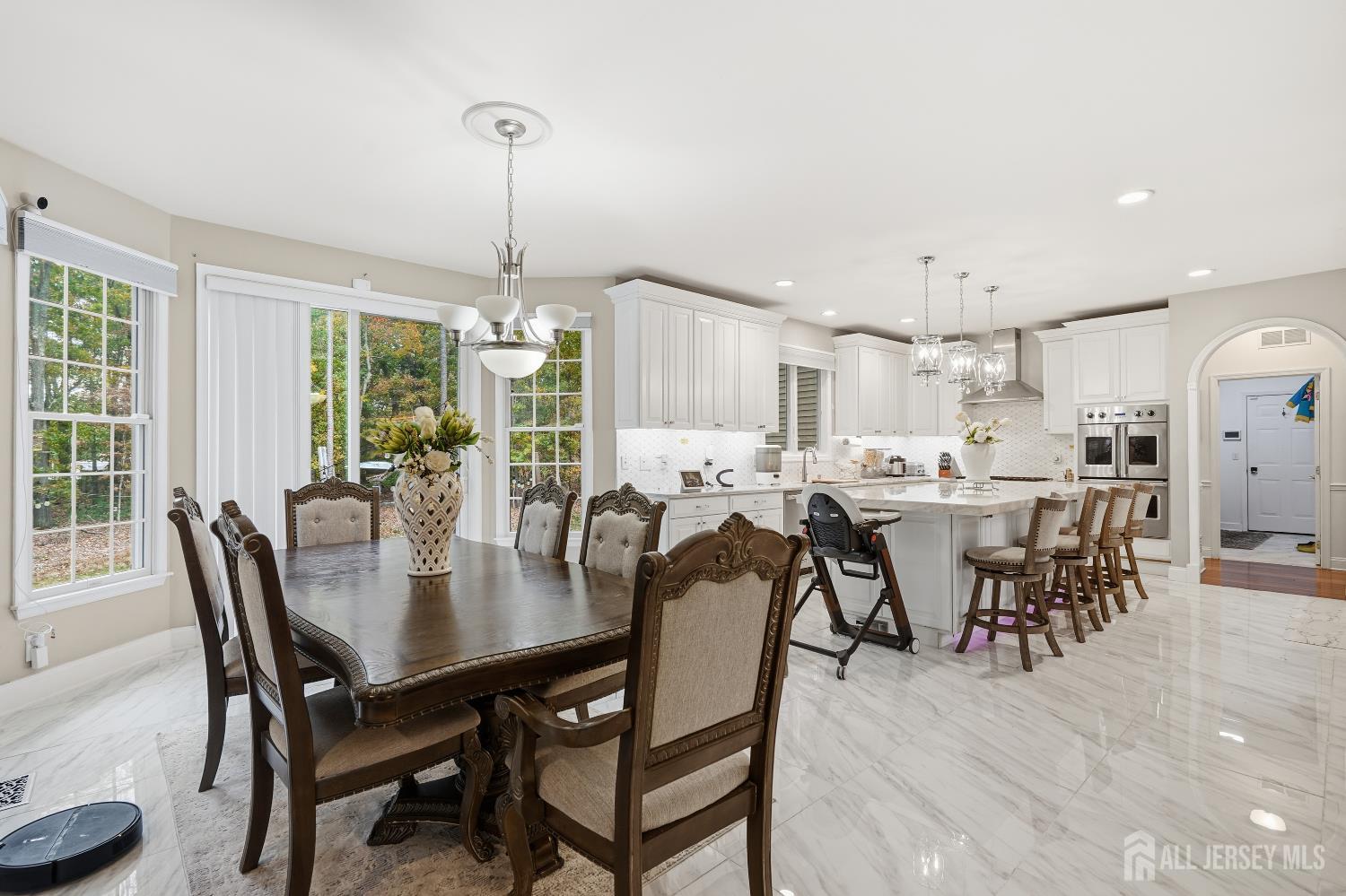 12 Risa Benjamin Way