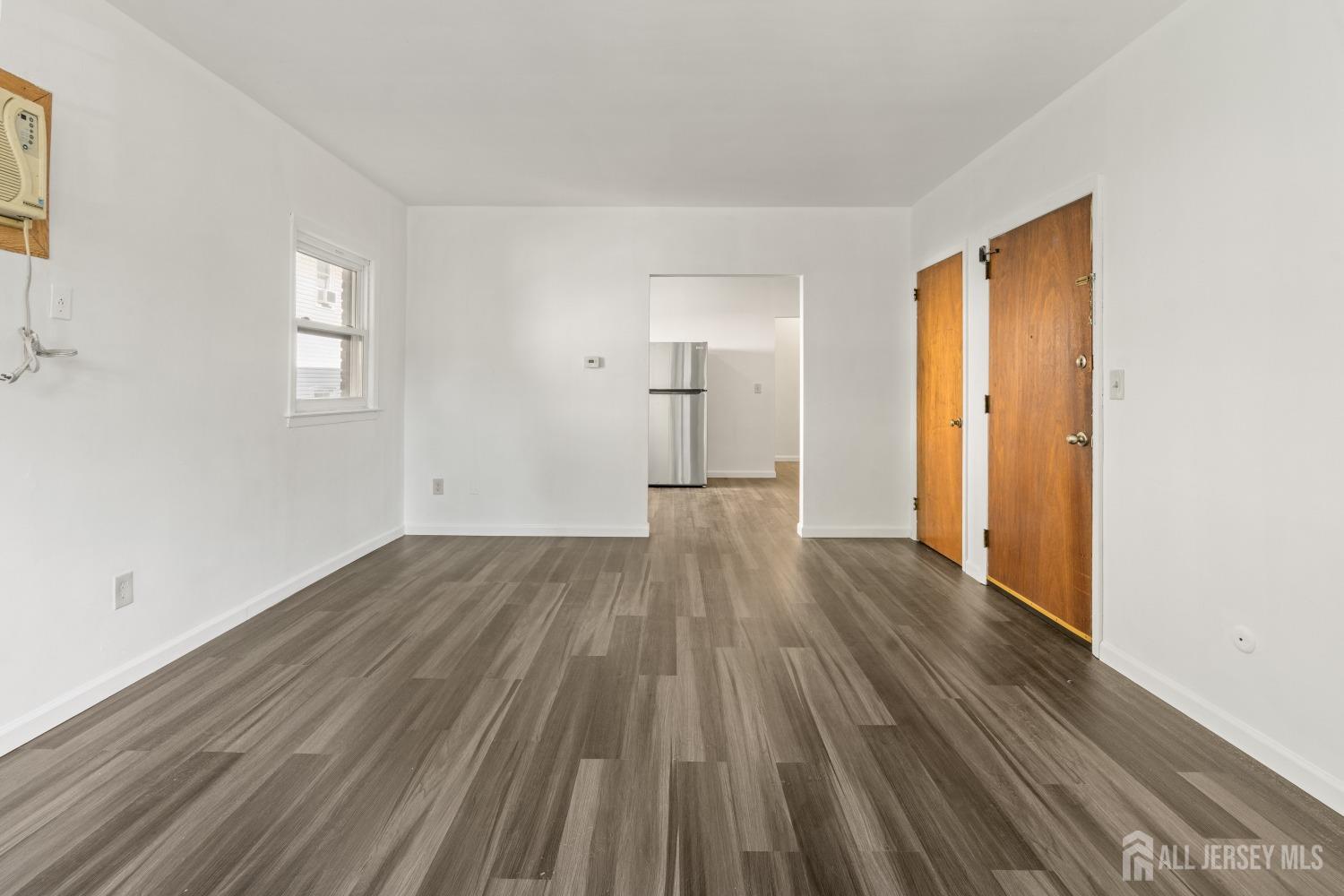 2063 Elizabeth Avenue # 7