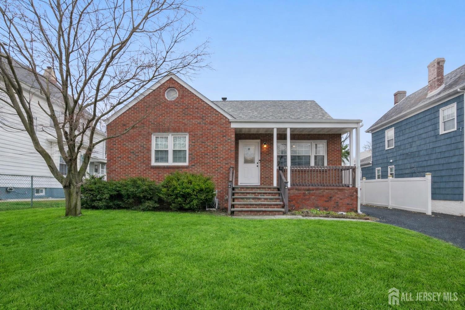 141 E Prospect Street