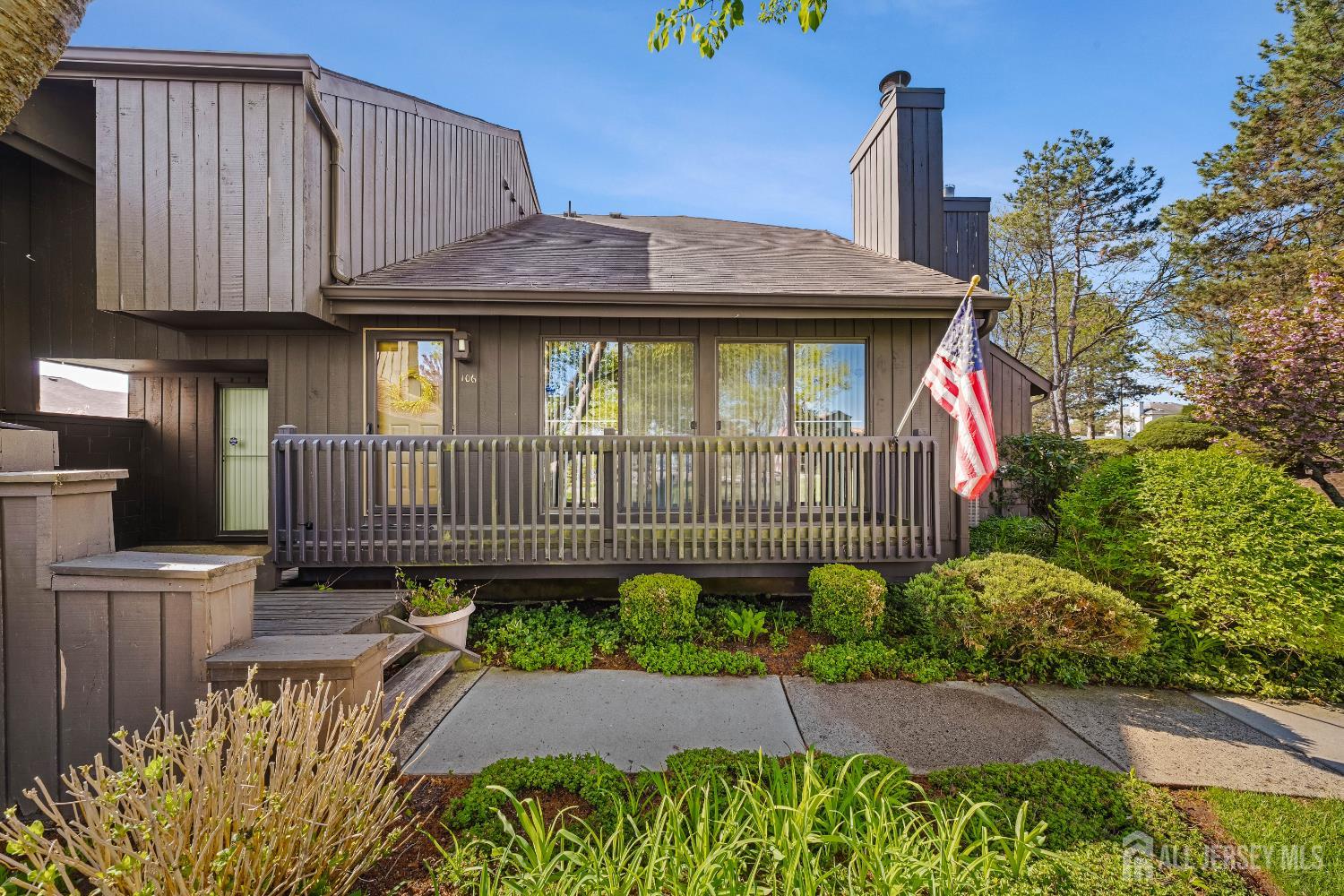 106 N Westgate Drive # 106