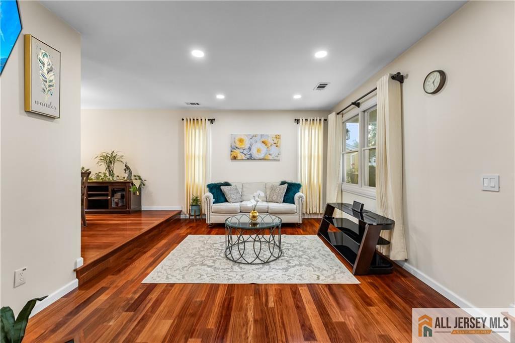 67 Woodbrooke Drive