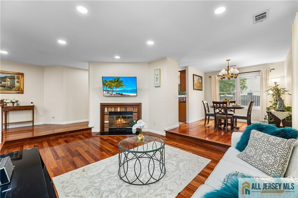 67 Woodbrooke Drive