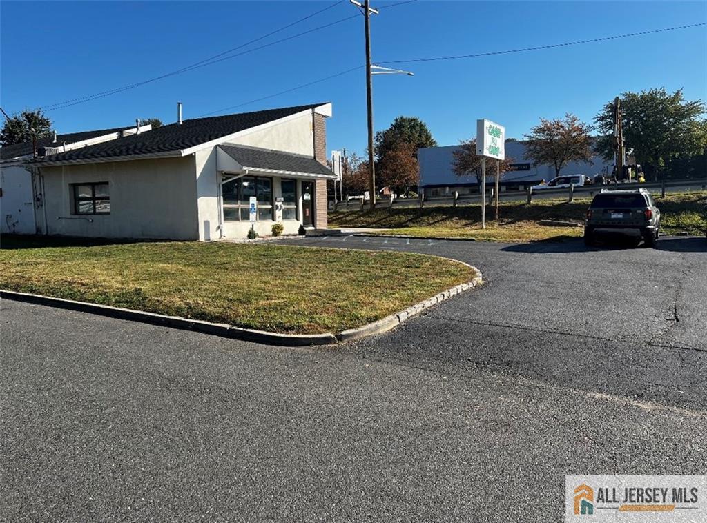 435 State Route 18