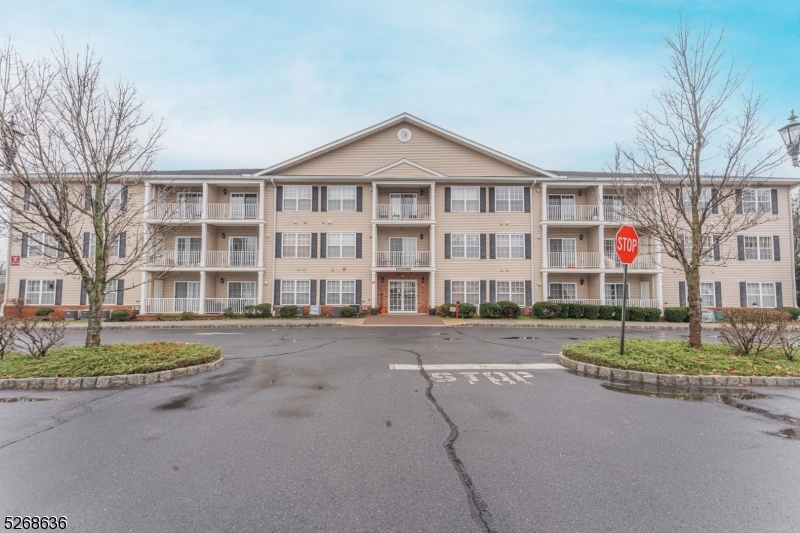 135 Liddle Ave